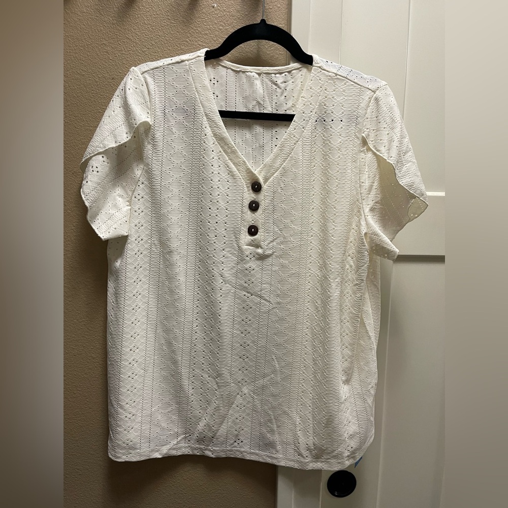 Cream Eyelet Top